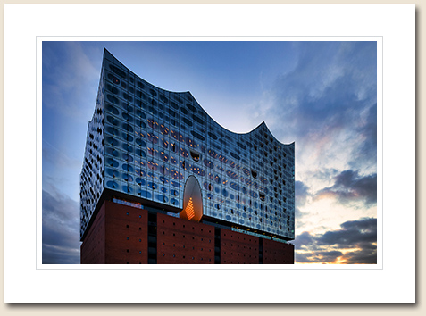 The Ultimate Collection of Powerful Images by Michael Weber